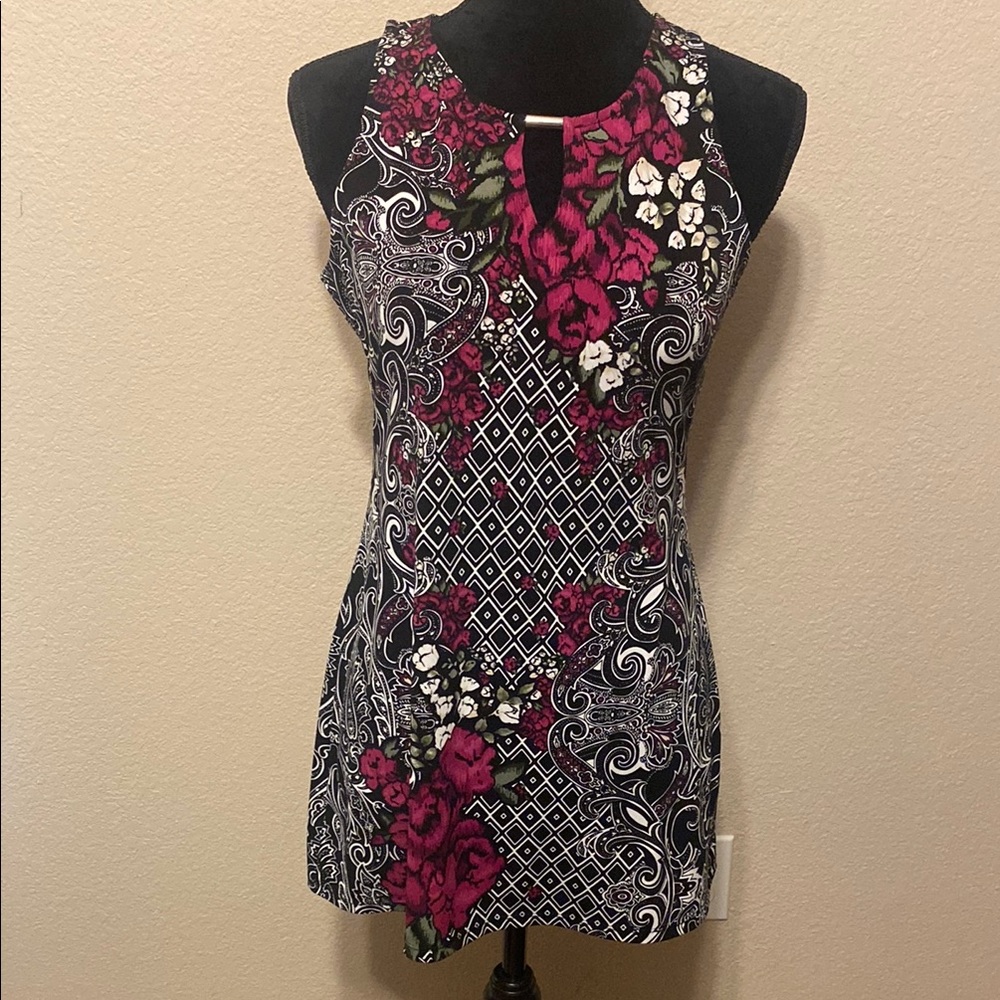 White House Black Market Pink Fitted Cut Out Sleeveless Top
